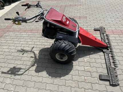 Aebi HC44 HYDROMäHER MIT FREISCHNITT 1,75M