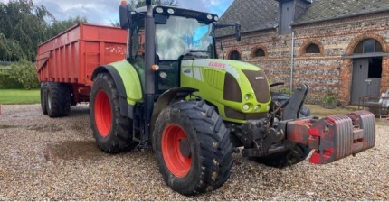 Claas ARION 640