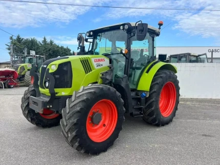 Claas ARION 450