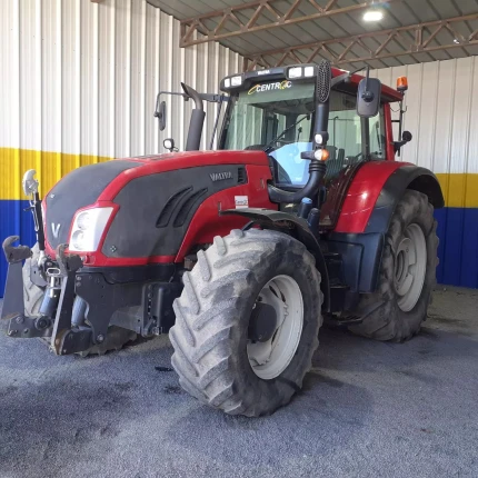 Valtra Valmet T163
