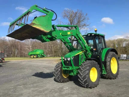 John Deere 6100 M COMMAND QUAD