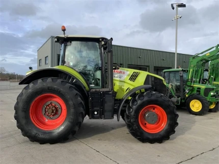 Tracteur agricole - 260CH - 9592H - 2014