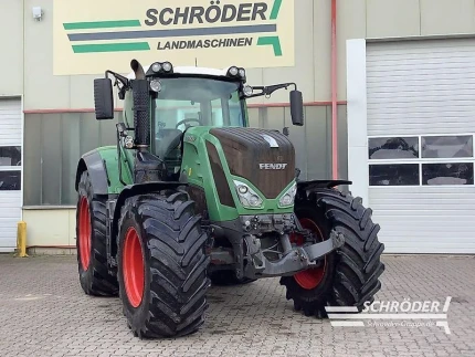 Fendt 828 VARIO S4 PROFI PLUS