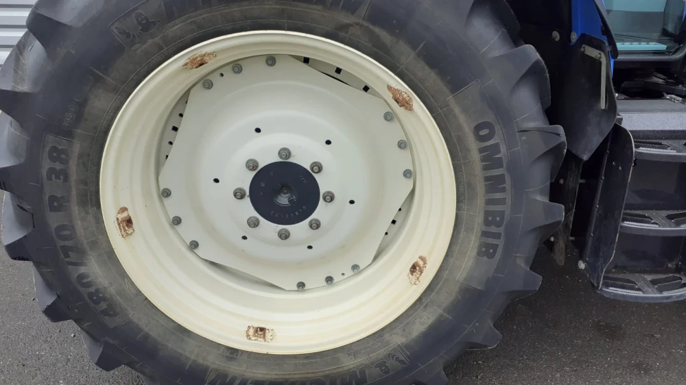 New Holland T5 110 EC d'occasion — photo 32
