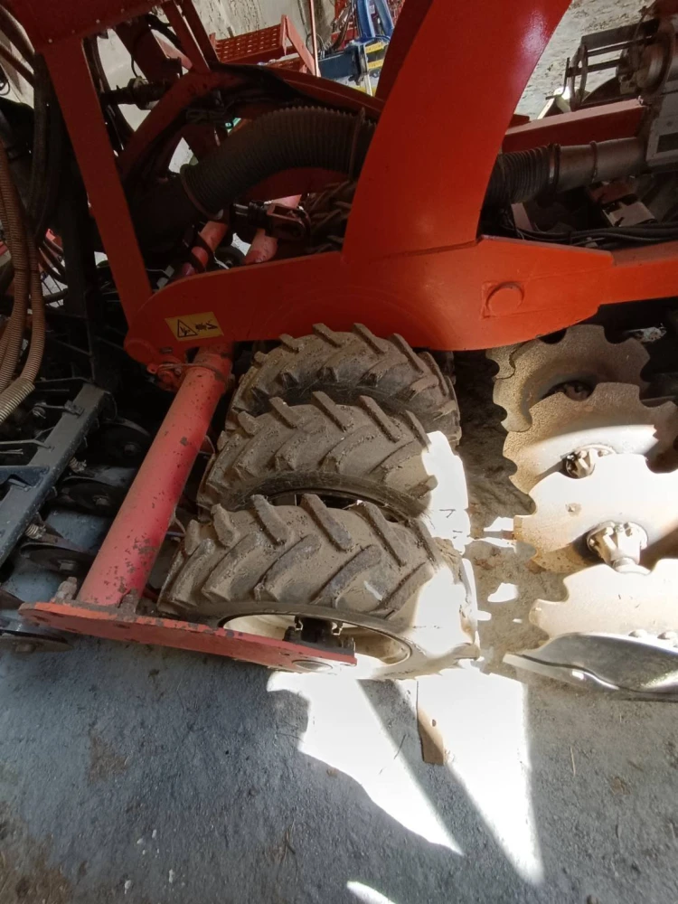 Kuhn SPEEDLINER d'occasion — photo 10