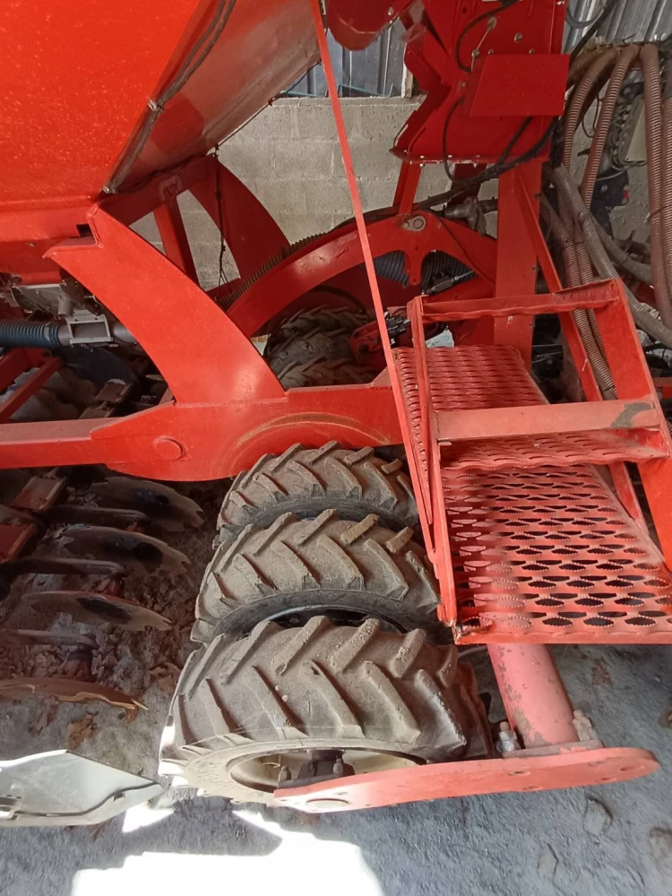 Kuhn SPEEDLINER d'occasion — photo 14