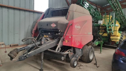 Presse à balles rondes - 180CM - 12500bottes - 2018