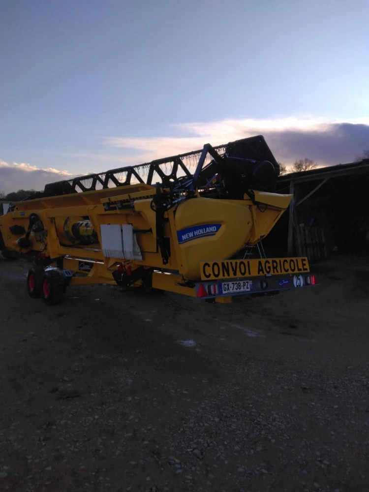 New Holland CX6.80 d'occasion — photo 7