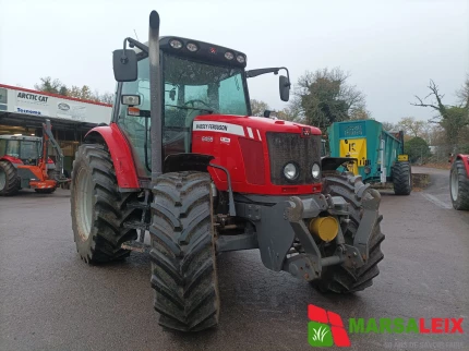 Tracteur agricole - 110CH - 3600H - 2009