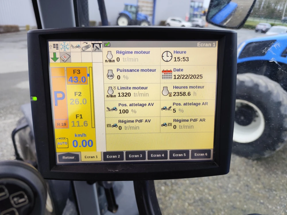 New Holland T7.210ACSWII d'occasion — photo 6