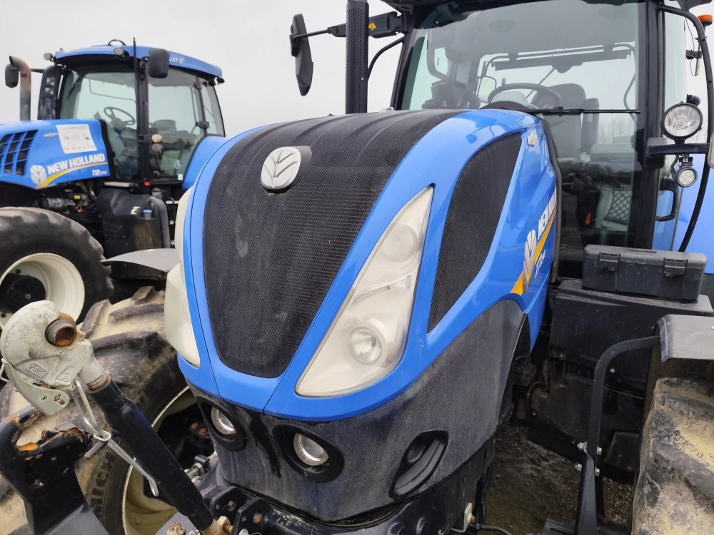 New Holland T7.210ACSWII d'occasion — photo 16