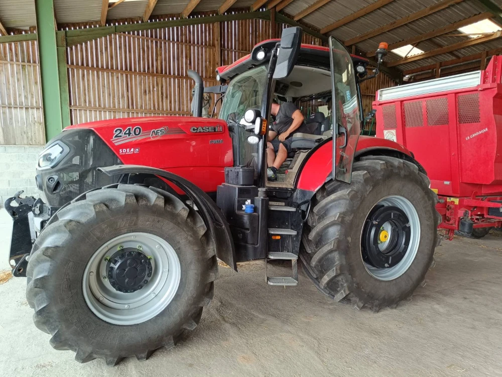 Case IH PUMA 240 CVX d'occasion — photo 4