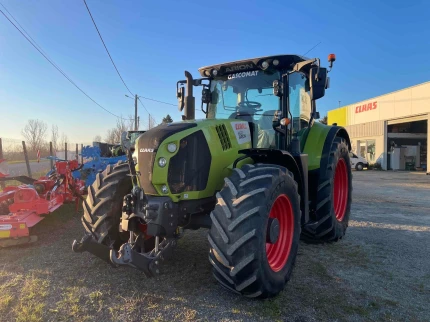 Claas ARION 650