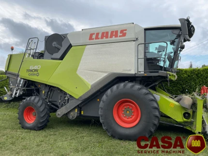 Claas TRION 640