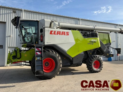 Claas TRION 650