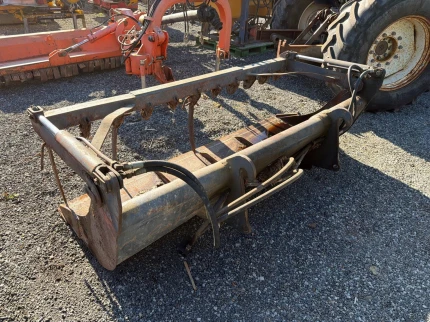 Godet multi-services - 230CM - 2014