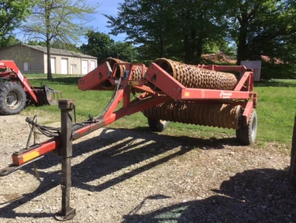 Kverneland ACTIROLL 760