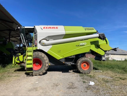 Claas TUCANO 330