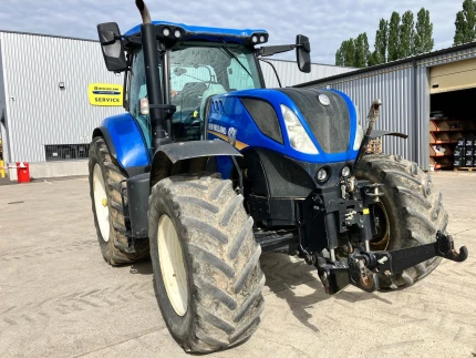Tracteur agricole - 230 CH - 4861H - 2019