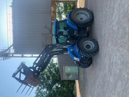 Tracteur agricole - Tracteur agricole - 115 CH - 3100H - 2014