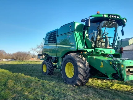 John Deere T 560 HM