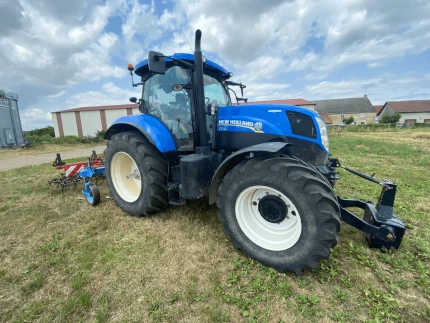 New Holland T7 170