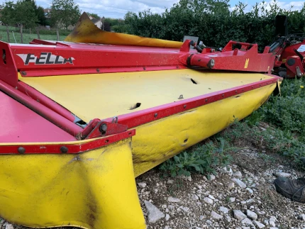 Faucheuse - 3.1M - Faucheuse conditionneuse arrière - 2012