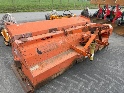 Broyeur à axe horizontal et vertical - 2.5M - 1997