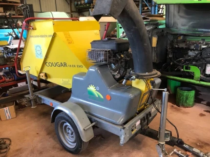 Broyeur de branches et végétaux - 701H - 2012