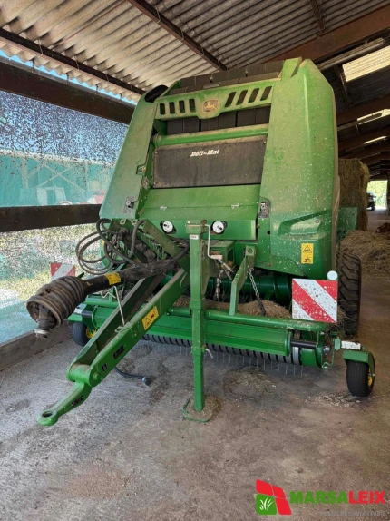 John Deere V 451 M