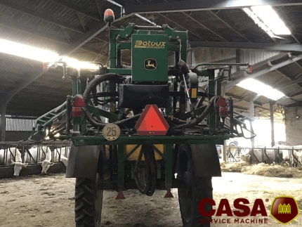 John Deere 724