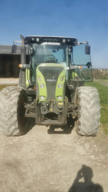 Claas ARION 650 CEBIS