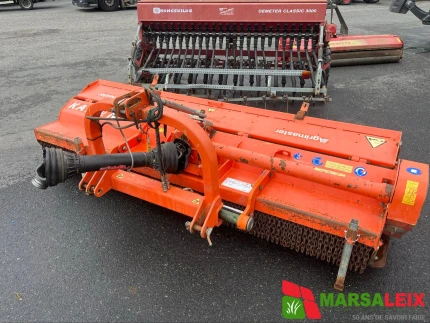 Broyeur à axe horizontal et vertical - 2.8M - 2022