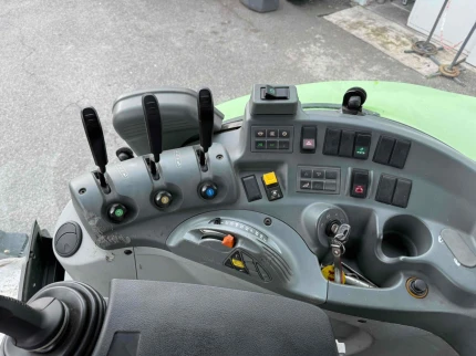 Image 12