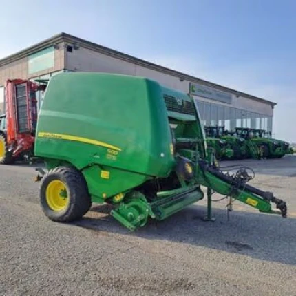 John Deere 960