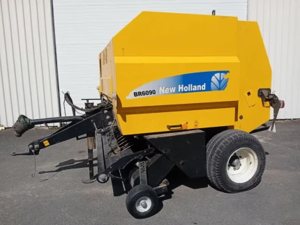 New Holland BR 6090