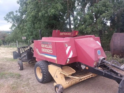 New Holland BB920