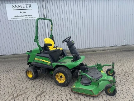 John Deere 1550 M/60&QUOT; KLIPPE