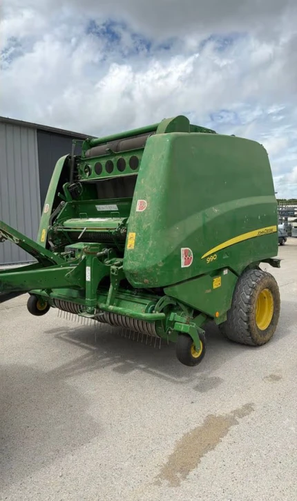 John Deere 990