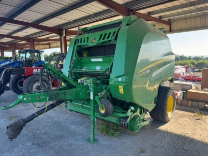 John Deere V461R - PRIX EN BAISSE