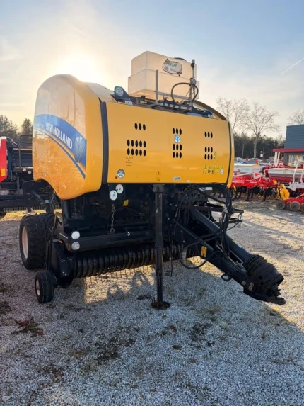 New Holland ROLL-BELT 150