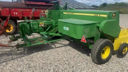 John Deere 456A