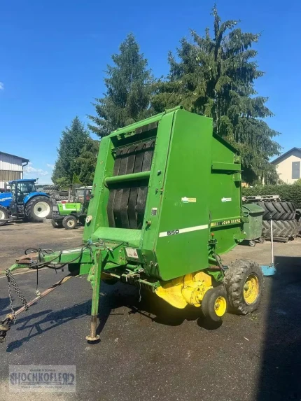 John Deere 550