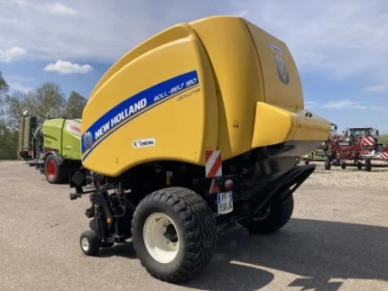New Holland ROLL-BELT 180 CROPCUTTER