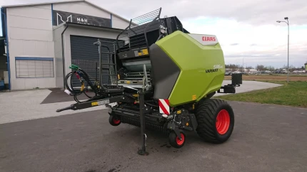 Claas VARIANT 585RC