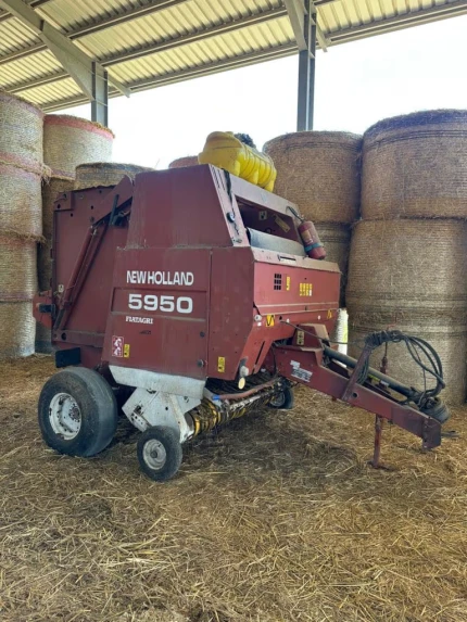New Holland 5950