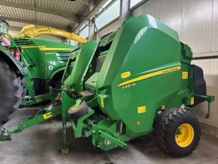 John Deere V451M NEU-/AUSSTELLUNGSMASCHINE