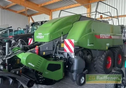 Fendt 1270ST + VORBAUHäCKSLER