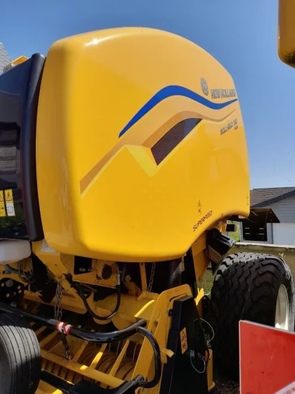 New Holland ROLL-BELT 150 PLUS SF