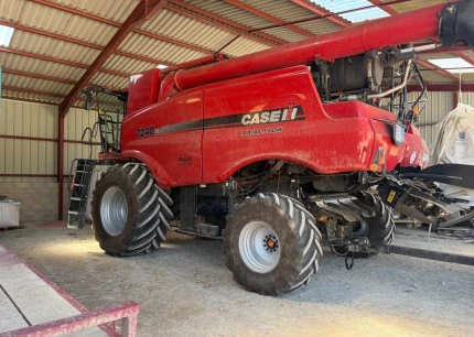 Case IH 7240